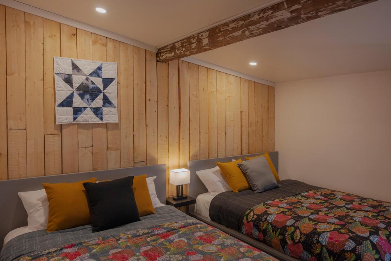 Jaune Hotel-Boutique Saint-Gédéon Buitenkant foto